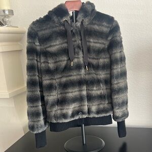 Juicy Couture NWOT Striped Faux Fur Hoodie